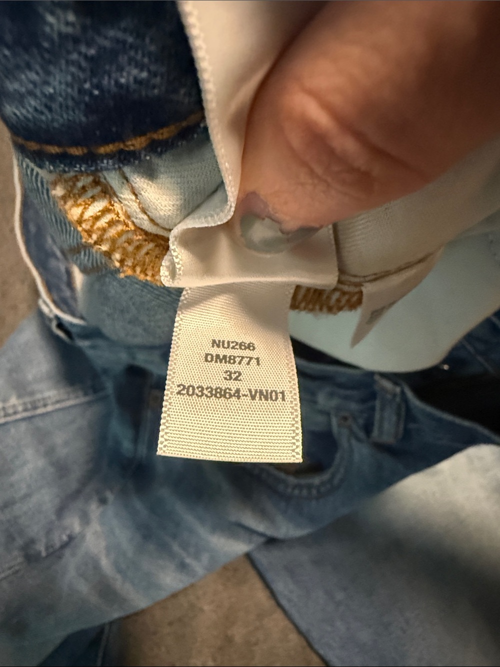 Madewell the dean easy straight Jean in monessen wash, 32, good condition - Picture 11 of 12